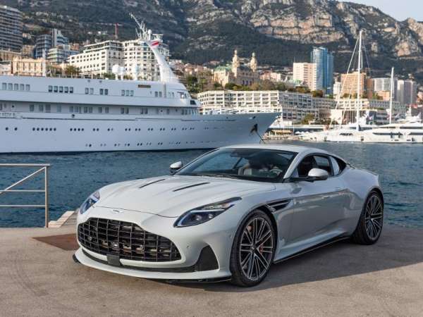 Aston Martin-DB12-V8 4.0 680ch BVA8-Occasion Monaco