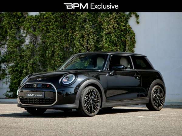 Mini-Cooper 3 Portes-S 204ch Favoured DKG7-Occasion Monaco